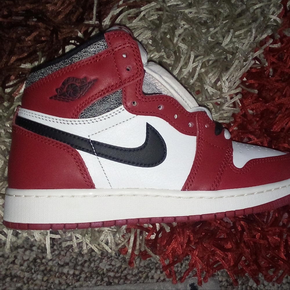 Jordan 1 lost and found 5.5y